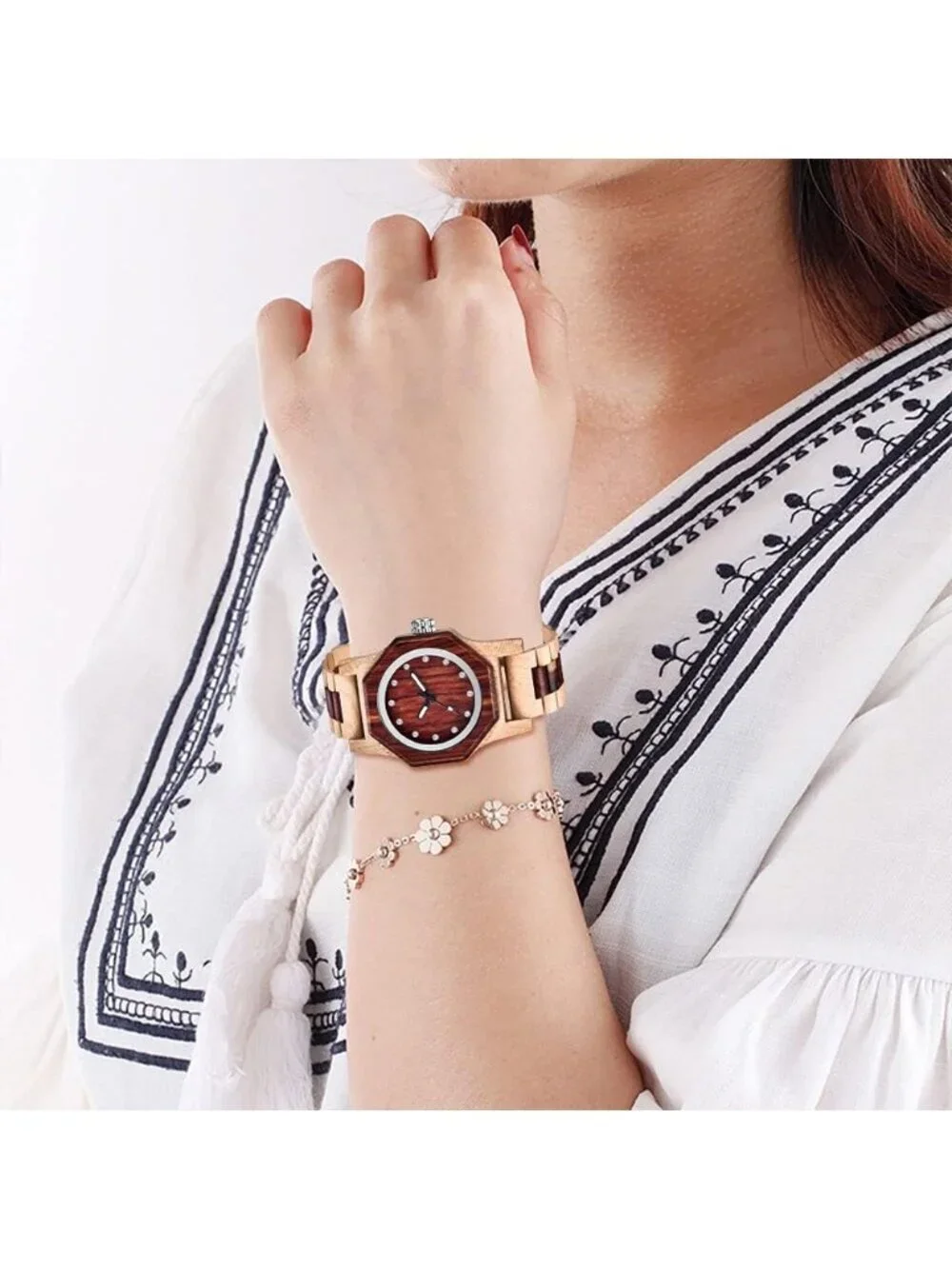Women's Beige And Brown Analog Quartz Couples Bamboo Classic Design Wooden Watch